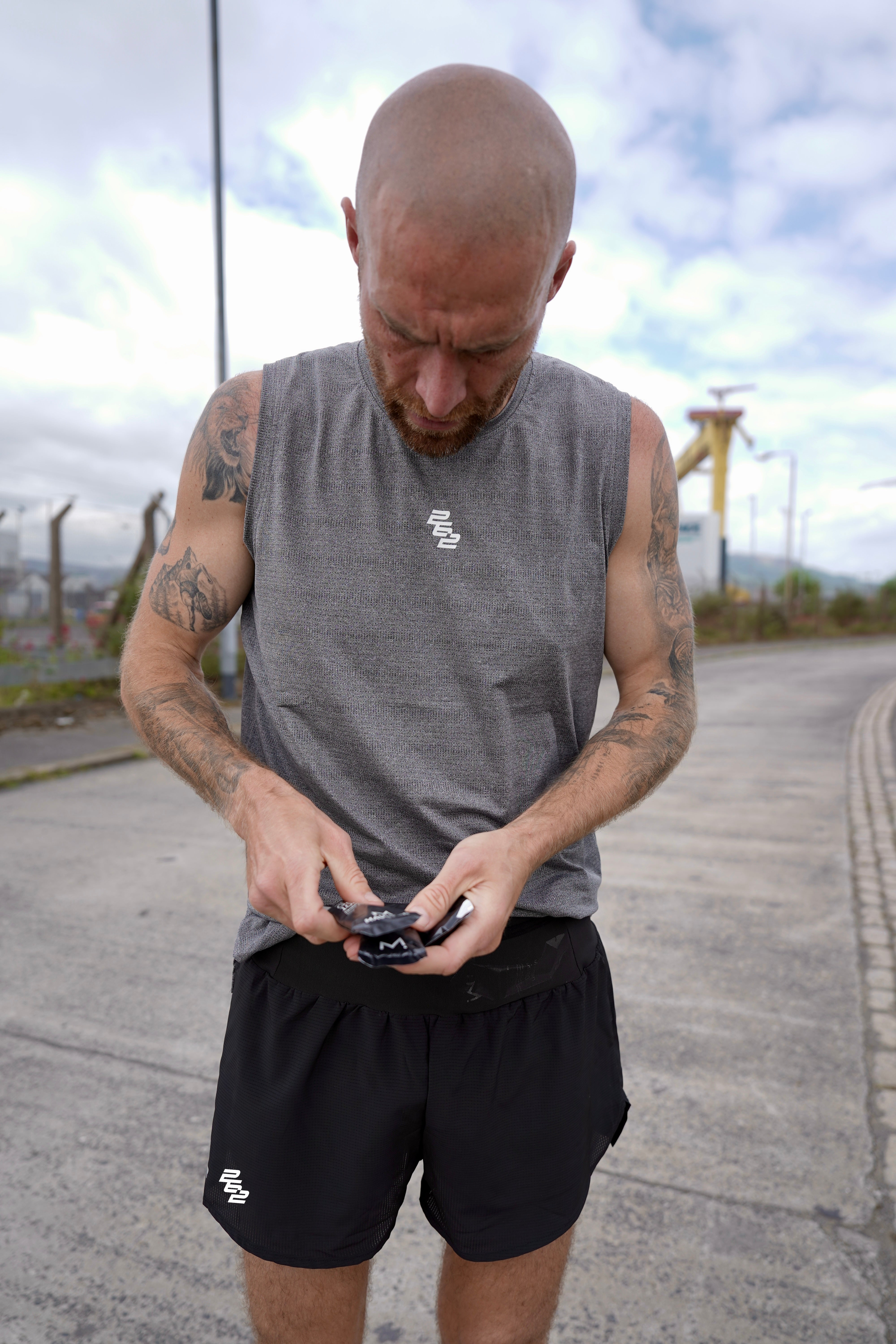 Marathon pocket split shorts 262